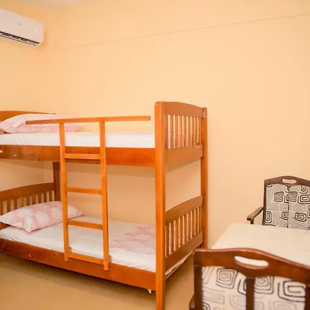 Central Hostel Хостел *